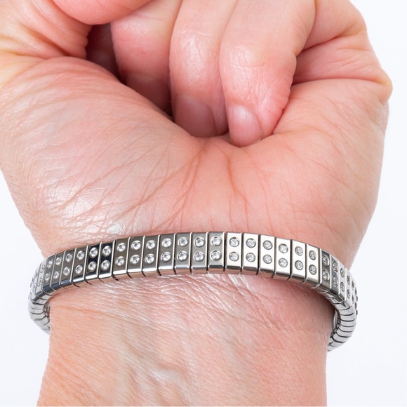 Spiedel 2 row expansion bangle minimalist stainless steel with Diamonique CZs - Picture 15 of 16